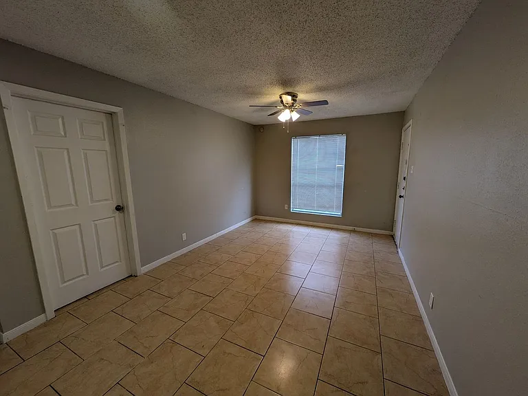 4610 Maddox St — Photo 18