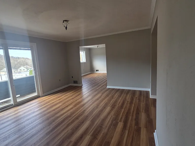 199 Broadway Ave — Photo 1