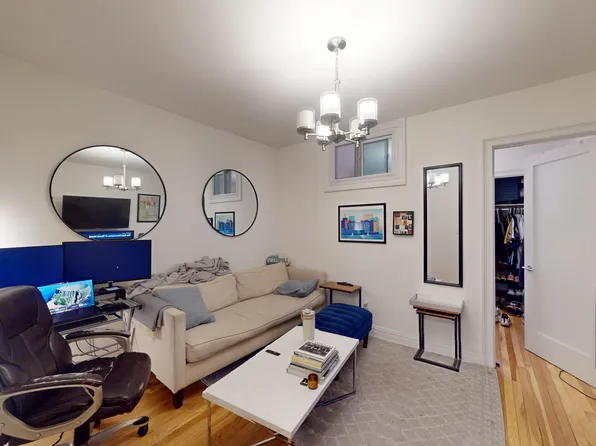 163 West 17th Street image 1 of 10