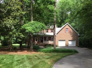 112 Deerwood Ct, Chapel Hill, NC 27517