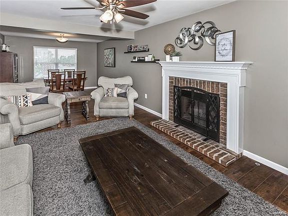 4th image of 2286 Haverford Ct