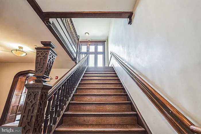 7220 Ridge Ave #G — Photo 4