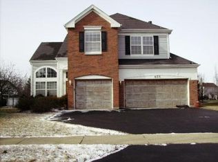 638 Ravinia Dr, Gurnee, IL 60031