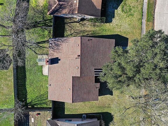 3rd image of 16223 N Cross Dr