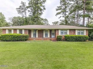 2231 Silver Pines Dr, Macon, GA 31206