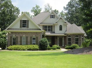 2106 Abbott Dr, Buford, GA 30519
