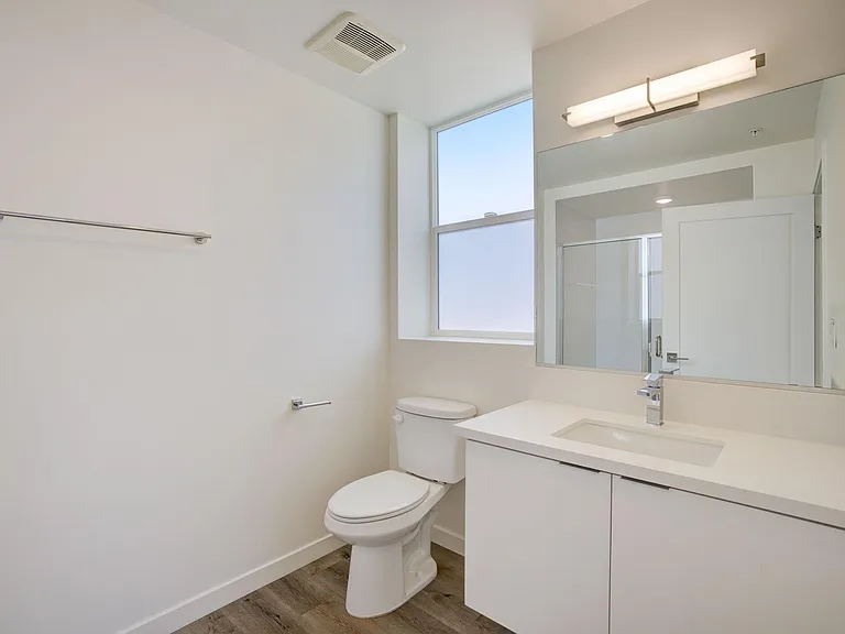 2783 Francis Ave — Photo 18