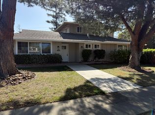 956 Castlewood Dr #1, Los Gatos, CA 95032