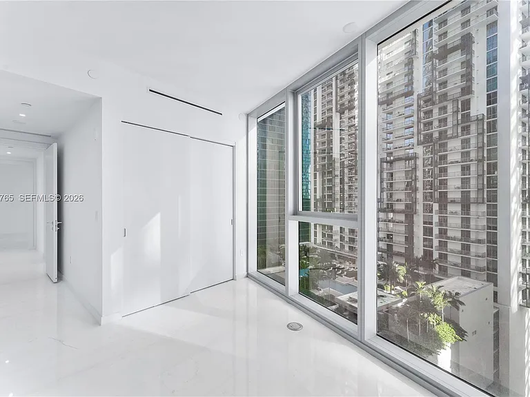 300 Biscayne Boulevard Way #1802 — Photo 24