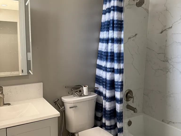 4370 Date Ave #B — Photo 8