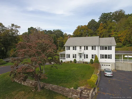 124 Purchase Brook Rd Photo 1