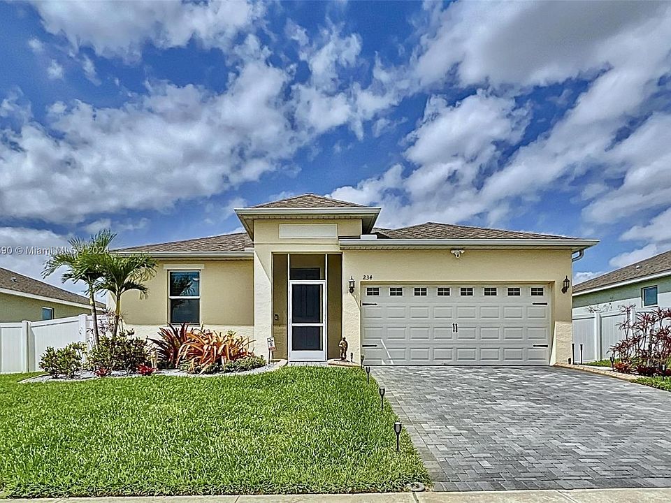 1st image of 234 Tarpon Bay Blvd