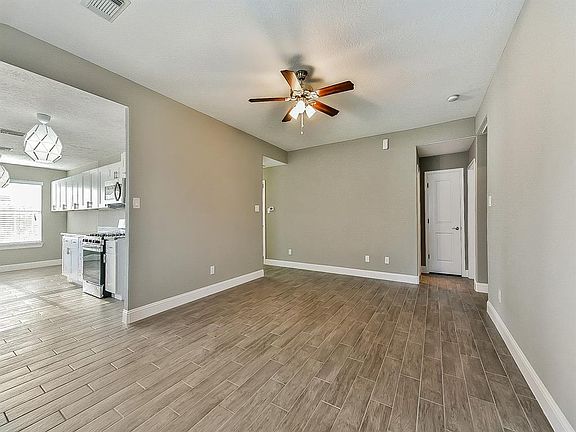 4th image of 21911 Siberian Elm Ln