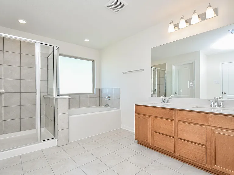8138 Leisure Point Dr — Photo 31