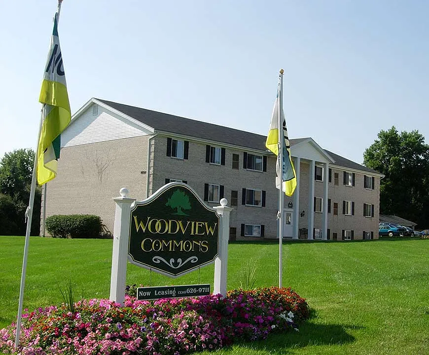 Woodview Commons Apartments