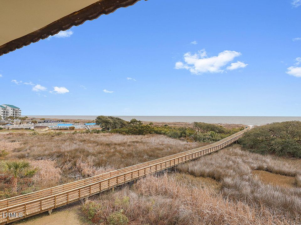 1st image of 40 Folly Field Rd #325A