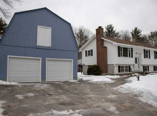 12 Beach Rd, Windham, ME 04062