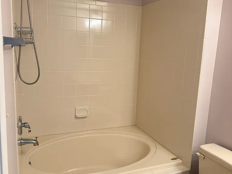 Attached Bath - Master Bedroom