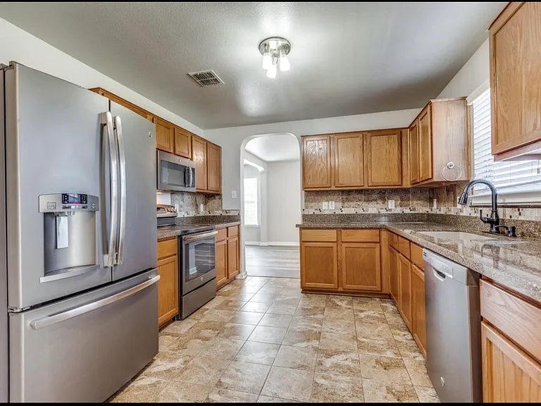 7343 Lyia Br — Photo 4