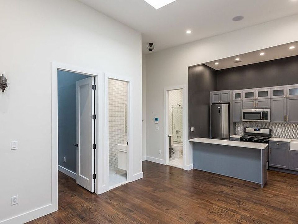 1st image of 12 Belvidere St APT 2