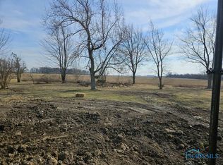 22401 Cygnet Rd, Custar, OH 43511