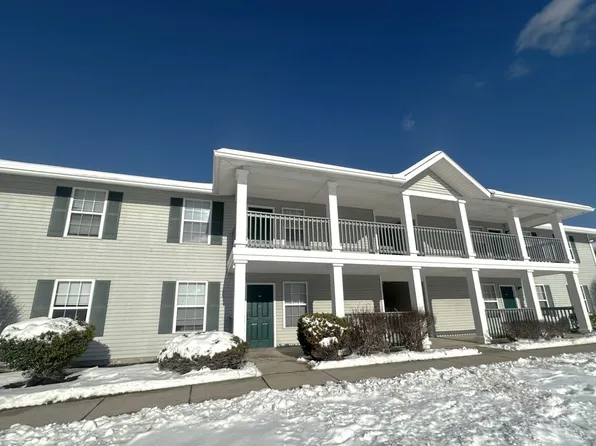 15 S Shafer St APT 303, Athens, OH 45701
