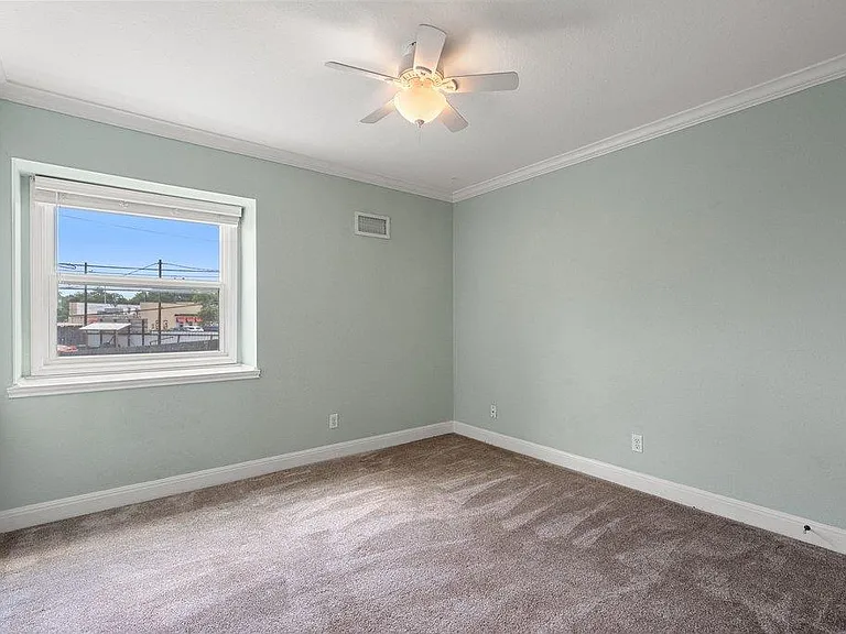 2500 Steck Ave #32 — Photo 20
