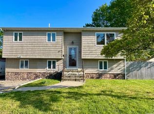 76 Moffitt Blvd, Islip, NY
