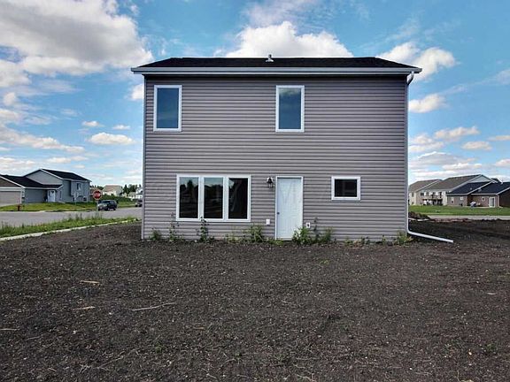 4th image of 415 13th Ave NW