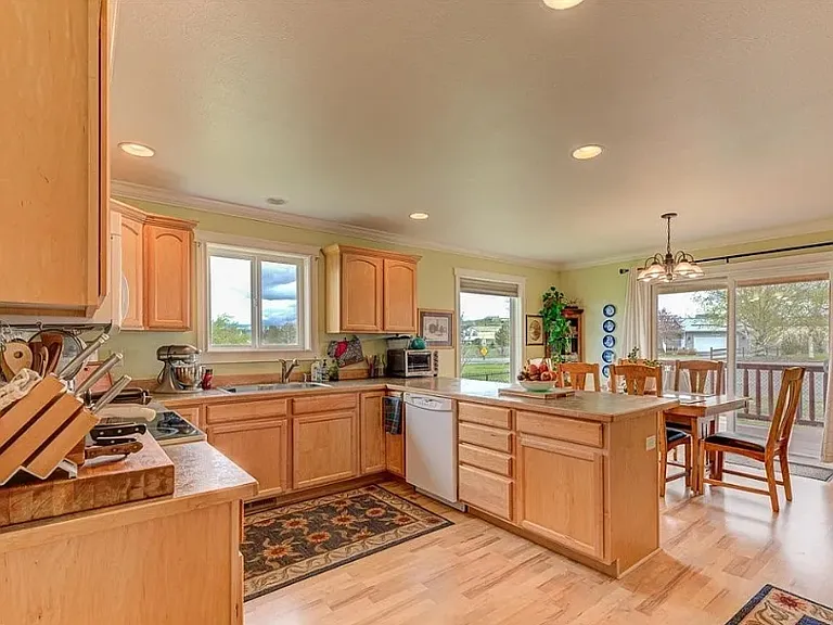 3112 Holmberg Dr #A — Photo 2