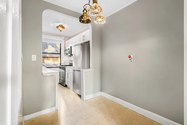 Sold by Corcoran | media 3