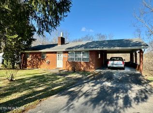 3052 W Old Andrew Johnson Hwy, Strawberry Plains, TN 37871