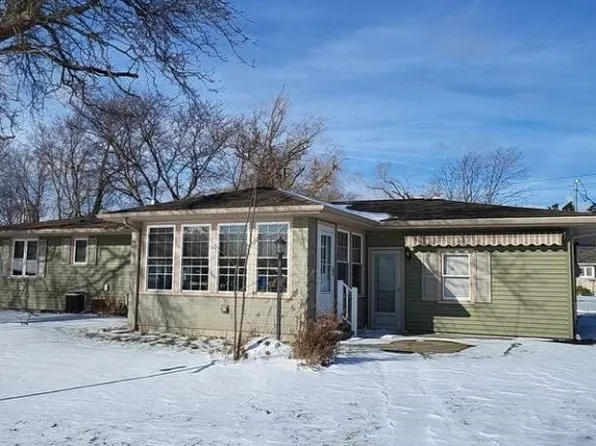 124 W Chestnut St, Dunkirk, NY 14048