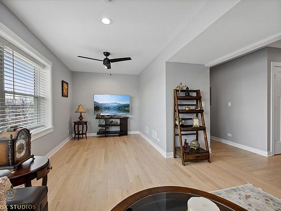 5th image of 3035 Paris Ave APT 307