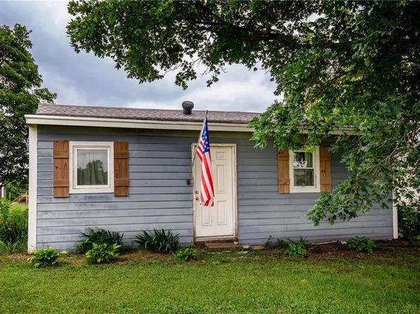 16800 E 1850th Rd, Lacygne, KS 66040