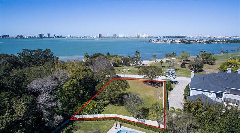 1st image of 559 Bayview Dr