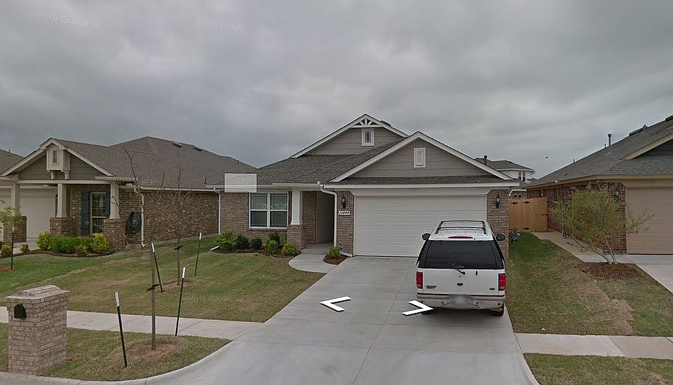 1st image of 10444 NW 35th St