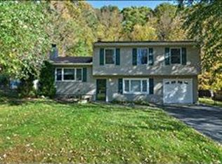 41 Dell Rd, Stanhope, NJ 07874