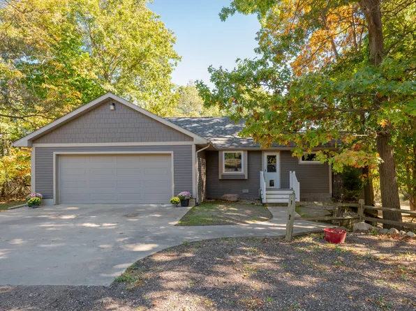 11737 Kingsbury Rd, Delton, MI 49046