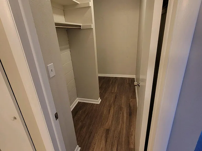 710 Emery St #105 — Photo 5