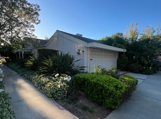 9 Oak Tree Ln, Irvine, CA 92612
