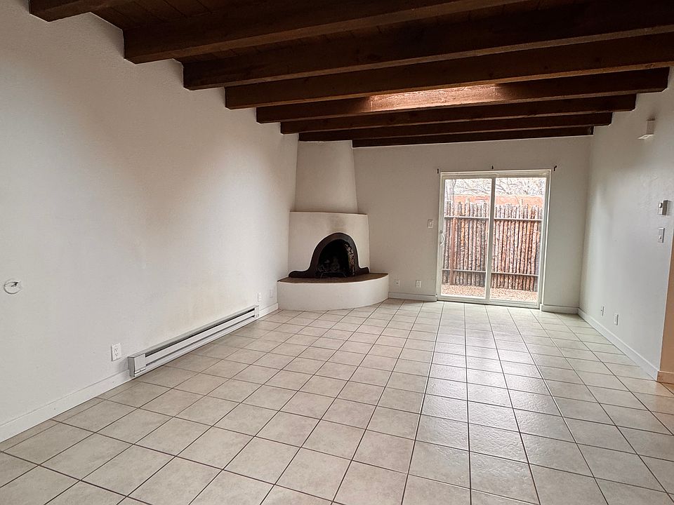 1st image of 2732 Galisteo Ct #B