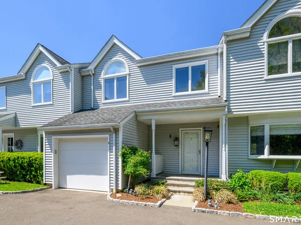 6 Caroline Farms Road #4, Greenwich, CT 06807