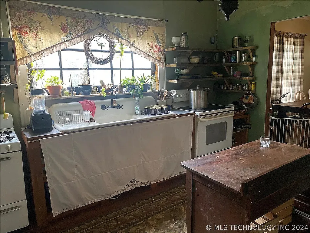 2 bed, 1335 sqft, $1,275 — Photo 3
