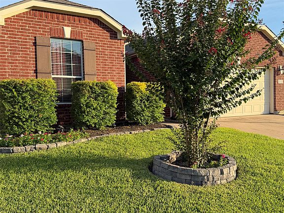 3rd image of 21423 Rioja Bluff Ln