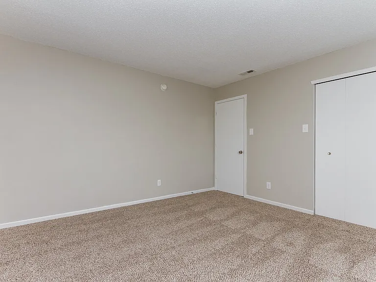 924 Bentgrass Dr — Photo 12