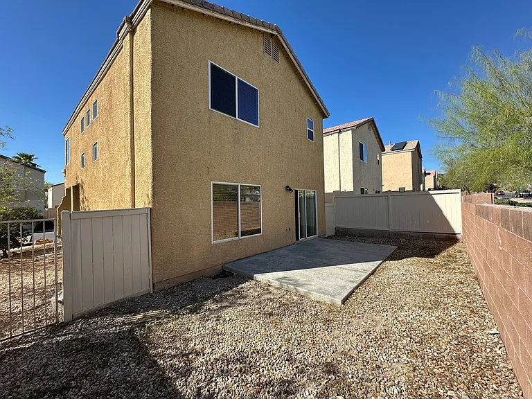 9510 Diamond Bridge Ave — Photo 20
