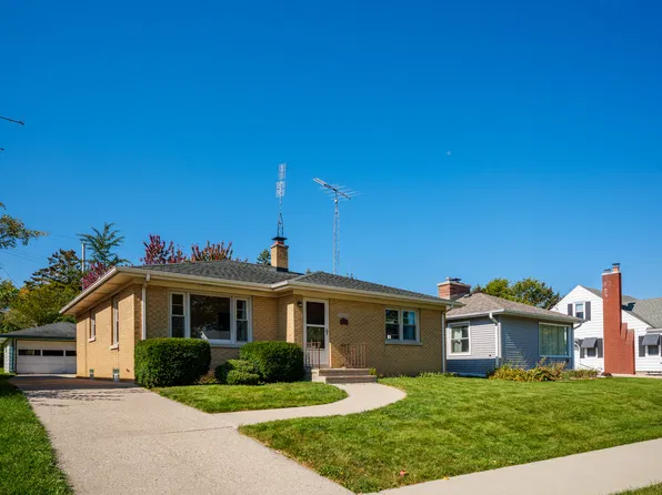 6024 47th Ave, Kenosha, WI 53142