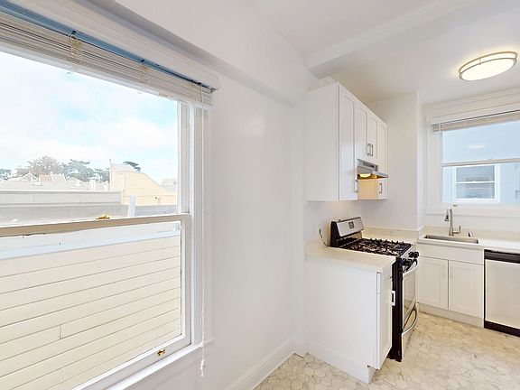 3rd image of 1296 Grove St #406
