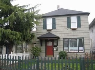 2315 Rockefeller Ave #B, Everett, WA 98201